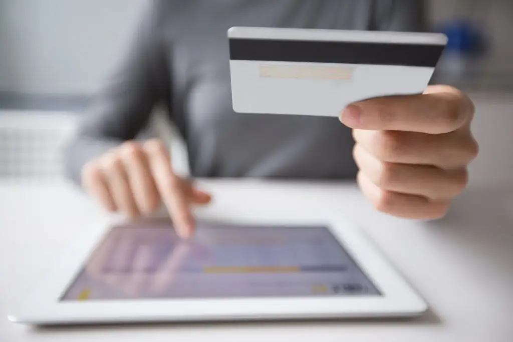 Reporting Scam to your bank reporting-scam-to-bank